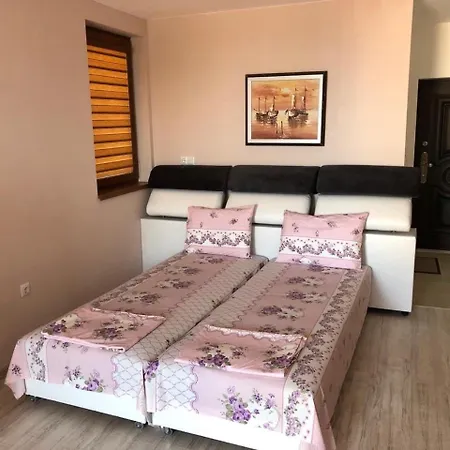 Iva Apartment Sunny Beach
